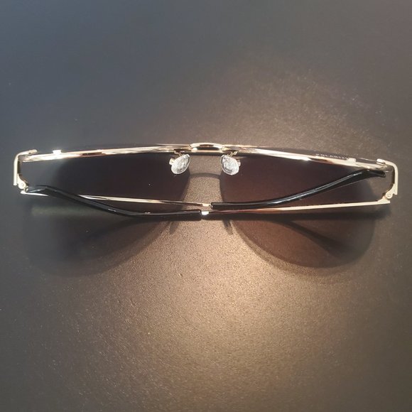 Quay NWOT High Key Two Tone Polarized Black Smoke Lens Sunglasses - Picture 6 of 6